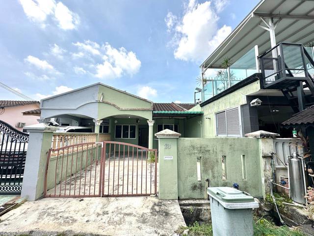 Renovated Extended Single Storey TerraceTaman Sri Tanjung Semenyi