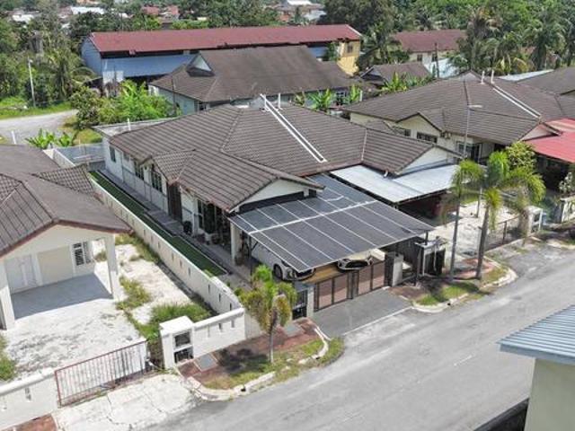 RENOVATED EXTENDED Single Storey Semi D Meru Klang House For Sale
