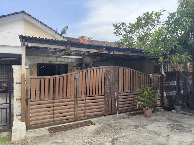 Renovated Extended Teres Setingkat Taman Cempaka Nilai