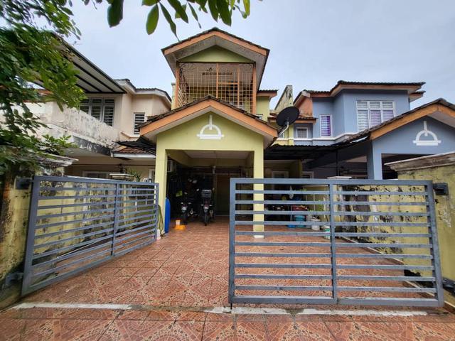 RENOVATED FACING EMPTY 2 Storey Terrace House Bandar Tasik Puteri