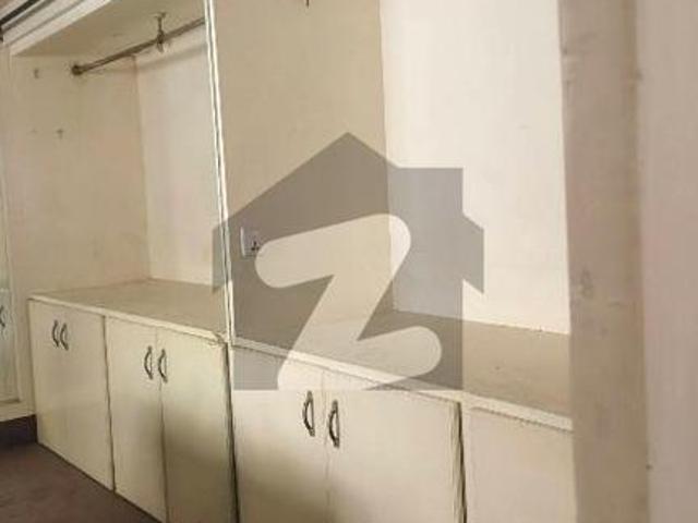 Renovated Flat For Rent Clifton Block 9