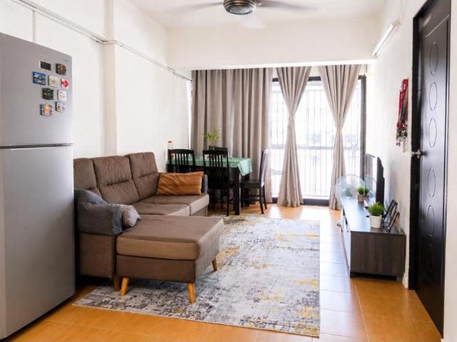 RENOVATED FLAT SAUJANA HEIGHT Blok ETeluk Kumbar Boleh Full Loan