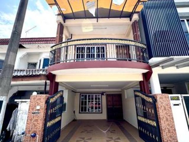 Renovated Freehold Double Storey Taman Melawati KL