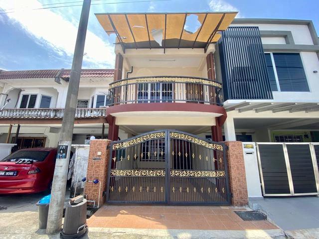 RENOVATED FREEHOLD Double Storey Terrace Jalan J Taman Melawati KL