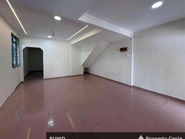 Renovated Freehold End Lot Double Storey Terrace House Taman Sri Muhibbah Kulai | 4 Bedroom