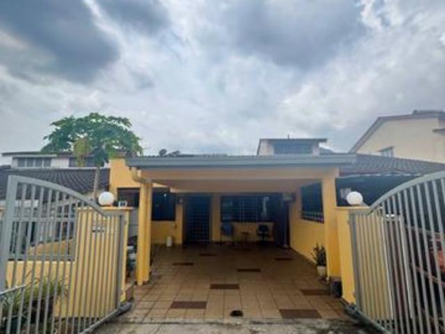 RENOVATED FREEHOLD Single Storey Terrace Taman Melawati KL
