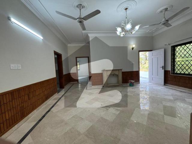 Renovated Full House Available For Rent in G10 G 10