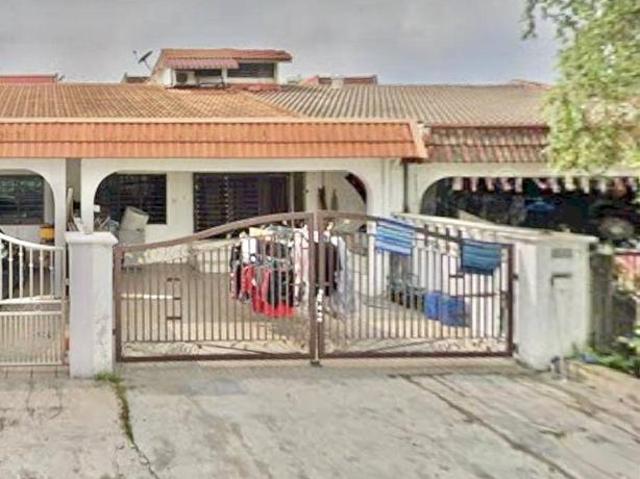 RENOVATED FULLY EXTENDED Single Storey Terrace Taman Sri Serdang