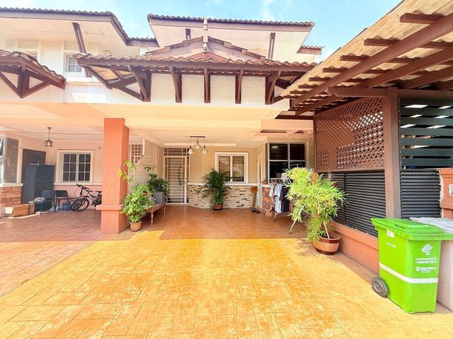 RENOVATED FULLY FURNISHED Rumah Teres 2 Tingkat Presint 9