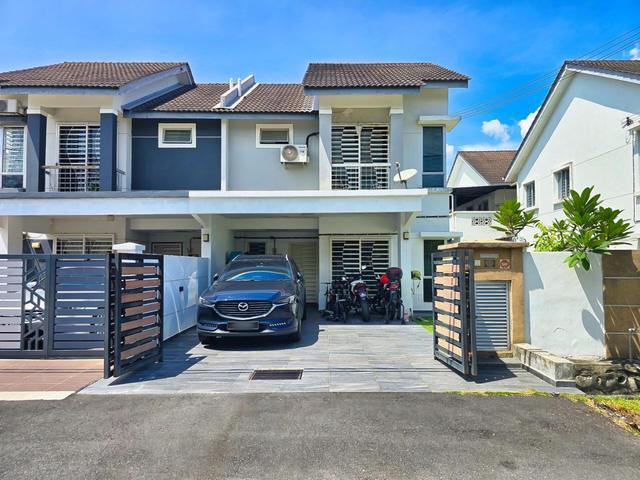 RENOVATED FURNISHED Semi D Cluster Carmita Alam Suria Puncak Alam