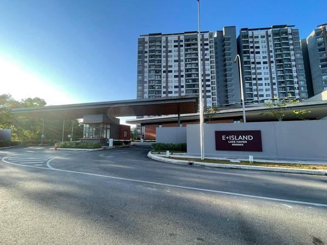 RENOVATED FURNISHEDLake Haven Residence Taman Putra Perdana