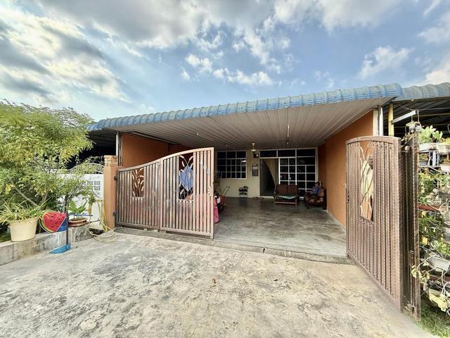 Renovated House Taman Lobak Lunas Kulim