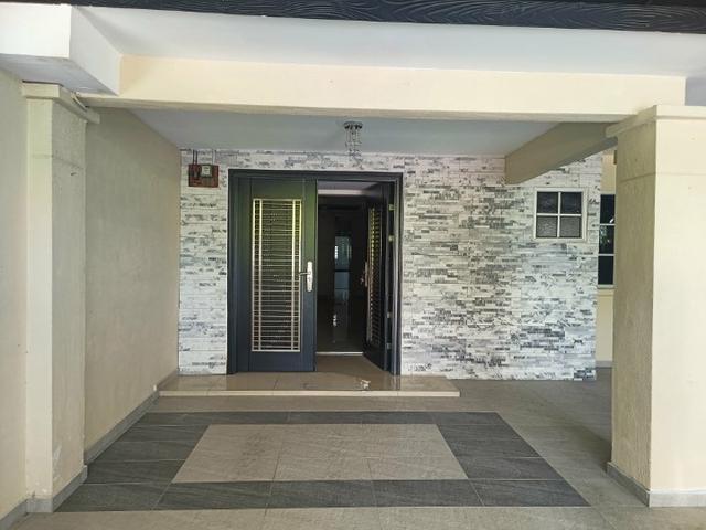 Renovated Intermedia corner Single Storey Terrace House For Sale In Bg