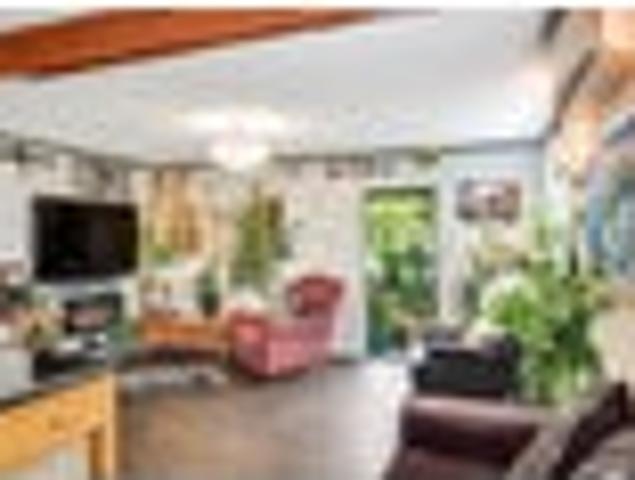 Renovated in a Quiet Street