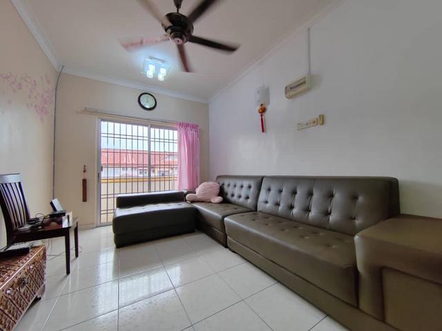 Renovated include furnish Free Hold Taman Bukit Cheng near Malim