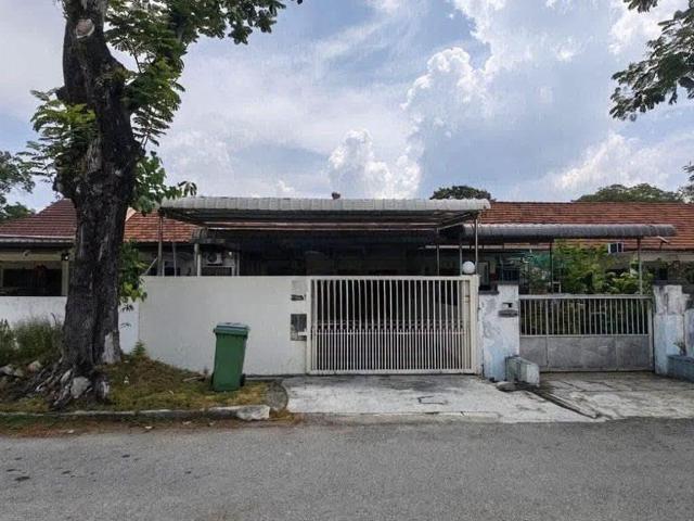 RENOVATED Jalan Dungun Near Taman Free School Georgetown