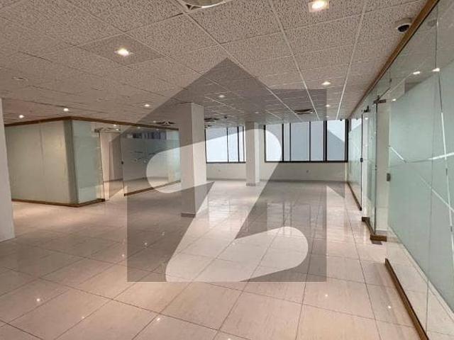 Renovated Office 3000 SQ FEET In Blue Area