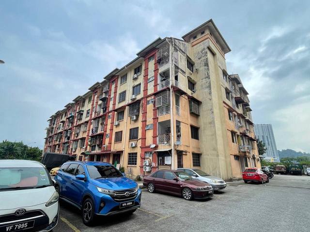 Renovated Low Cost Prime Area Kasturi Tiara Apartment Cheras Selangor