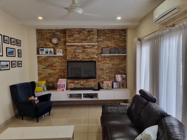 Renovated Lake View Double Storey 24x70 Taman Tasik Prima Puchong