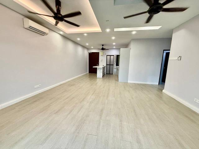 RENOVATED Lake Vista Residence Bandar Tun Hussein Onn Cheras