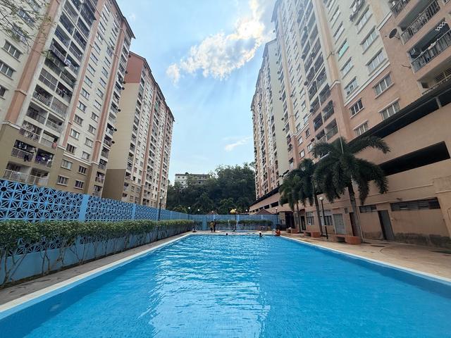 RENOVATED Lakeview Apartment Taman Jasa Perwira Selayang