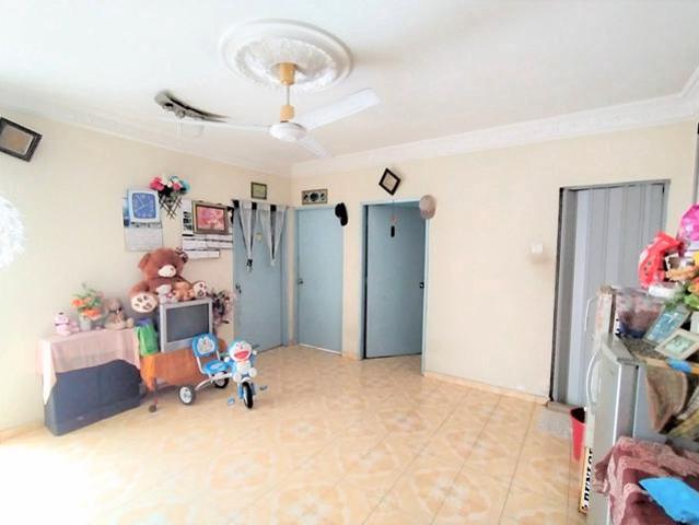 RENOVATED LEVEL 3 Flat Kos Rendah Low Cost Bandar Kinrara Puchong