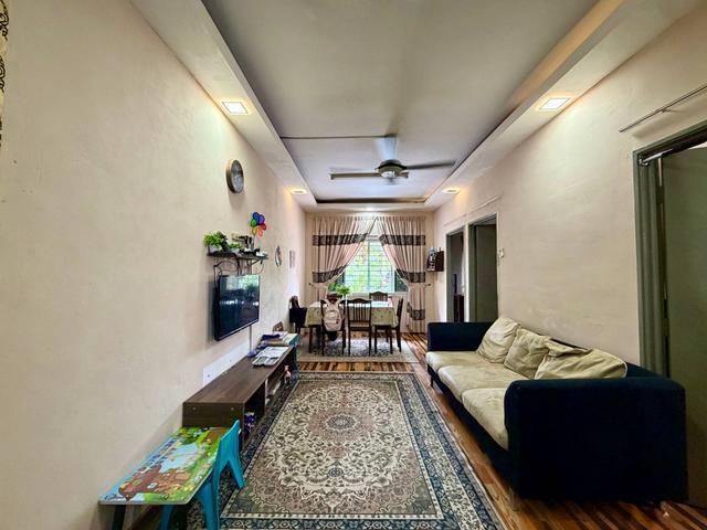 RENOVATED Level 1 Sri Dahlia Apartment Bandar Puteri Puchong