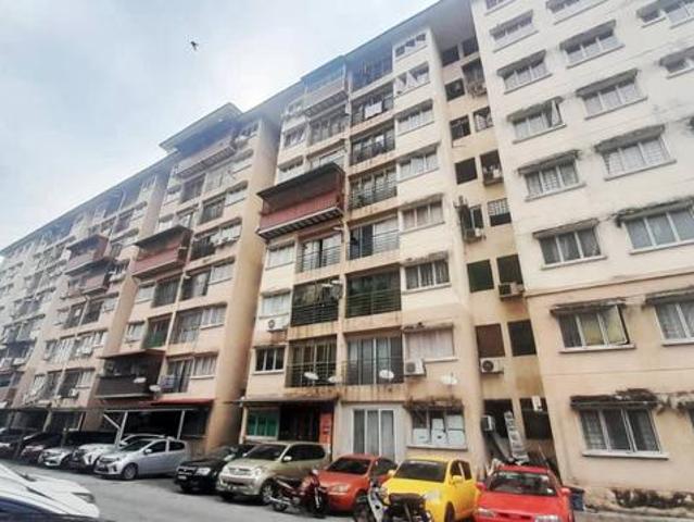 RENOVATED Level 1Apartment Puchong Permata 1Puchong Permai