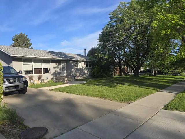 Renovated Legal Basement Suite in St Albert