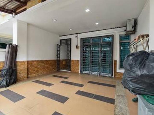 Renovated Mount Austin Jp Perdana Extended Double Storey House
