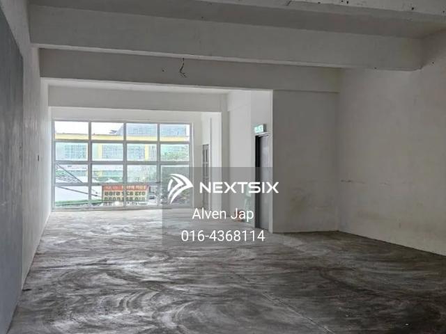 Renovated move in condition