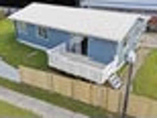 Renovated, modern and ready to enjoy