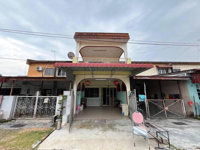 Renovated Non Bumi Taman Merlimau Baru For Sale