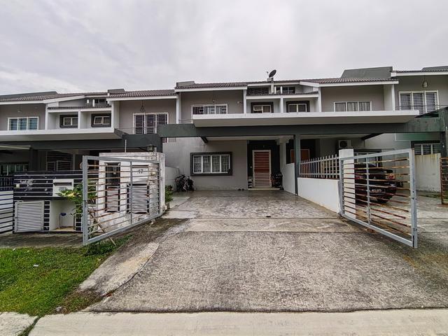 RENOVATED NEAR SURAU 2 Storey Laurel Laman View Cyberjaya