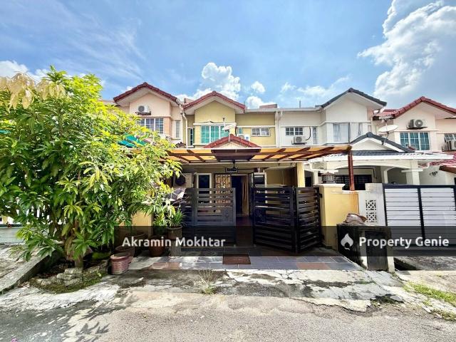 Renovated & Nearby MRT | Double Storey Terrace Taman Dato Demang, Seri Kembangan