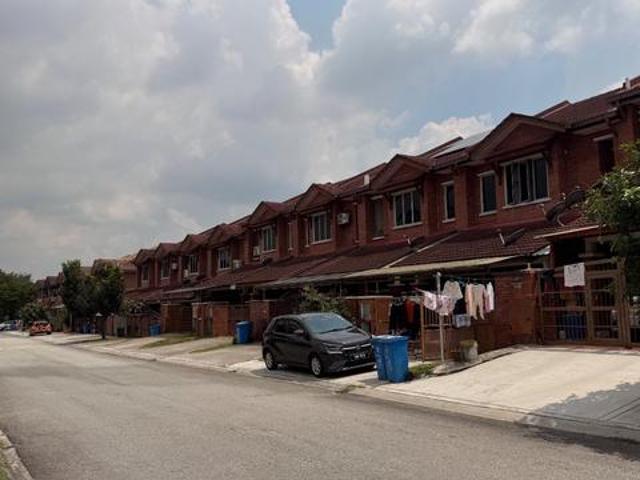 Renovated Nice Facing Open 2Storey Alam Budiman Seksyen U10 Shah Alam