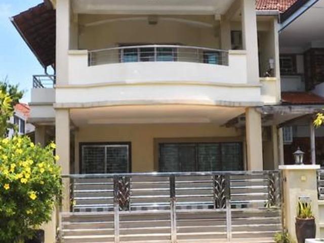 RENOVATED Solok Nakhoda Taman Seri Senangan Near Taman Teluk Molek
