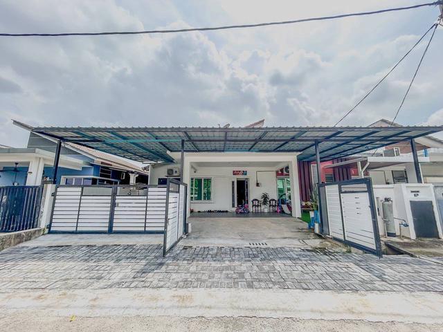 RENOVATED Semi D Single Storey Taman Indah Puteri Sepang