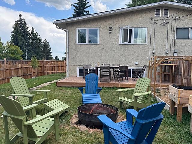 Renovated Semi detached With Legal Basement Suite – Thorncliffe