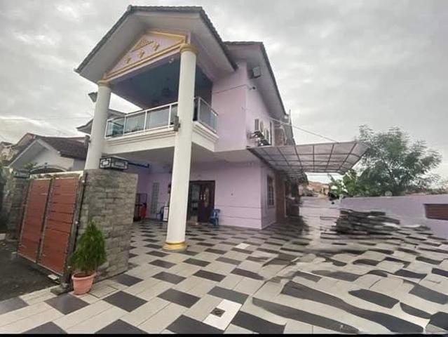 Taman Sawit Indah Kelapa Sawit Kulai Double Storey Corner SemiD