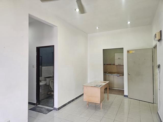 Renovated Seri Warisan Apartment