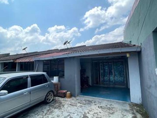 Renovated Single Storey Taman Universiti Skudai