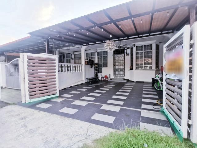 RENOVATED Single Storey Taman Harmoni Balakong Seri Kembangan
