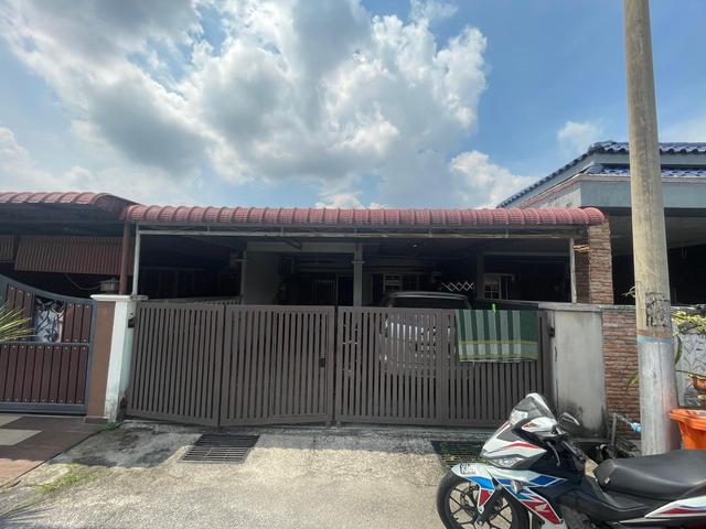 RENOVATED Single Storey Taman Kelana Rantau Panjang Klang