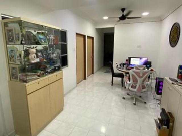 RENOVATED Single Storey Terrace Malim Jaya BatuBerendam with Extended