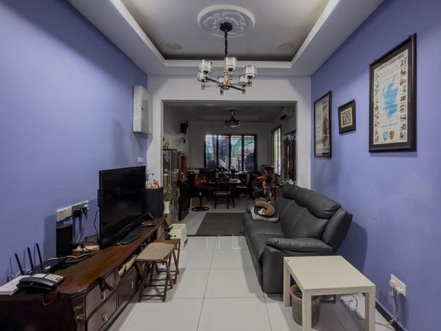 Renovated Single Storey Terrace House Taman Iramanis