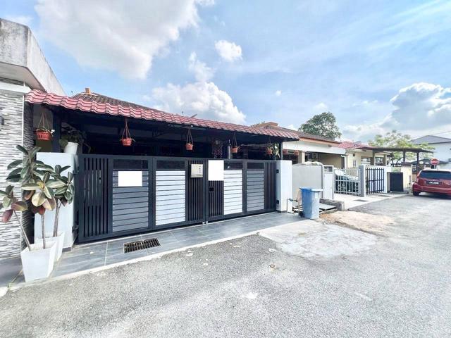 Renovated Single Storey terrace sp 7Bandar saujana putra