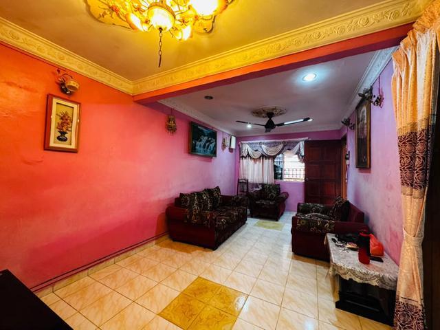 Renovated Single Storey Terrace Taman Seri Timah Balakong Selangor