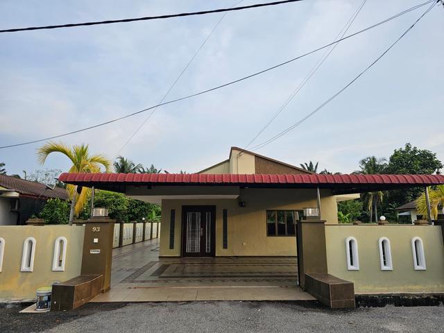 Renovated Single Storey Bungalow For Sale Kampung Cina At Sitiawan