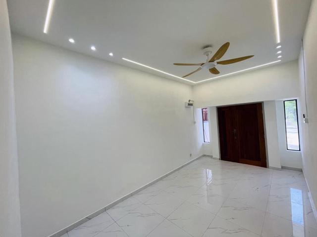 Renovated Single Storey House Taman Petaling Indah Sebelah HTAR